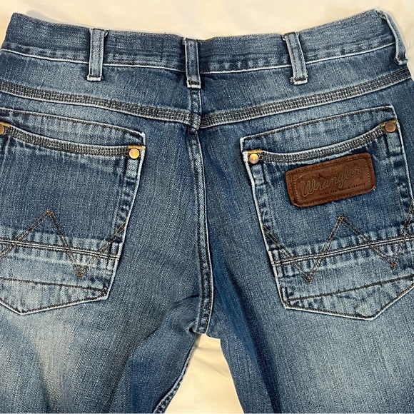 Wrangler Men's Dark Blue “Crank” Bootcut Jeans Size 33/34 - Picture 9 of 11